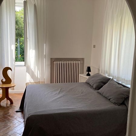 Residenza Le Rose Villa D'Arte Наполи Екстериор снимка
