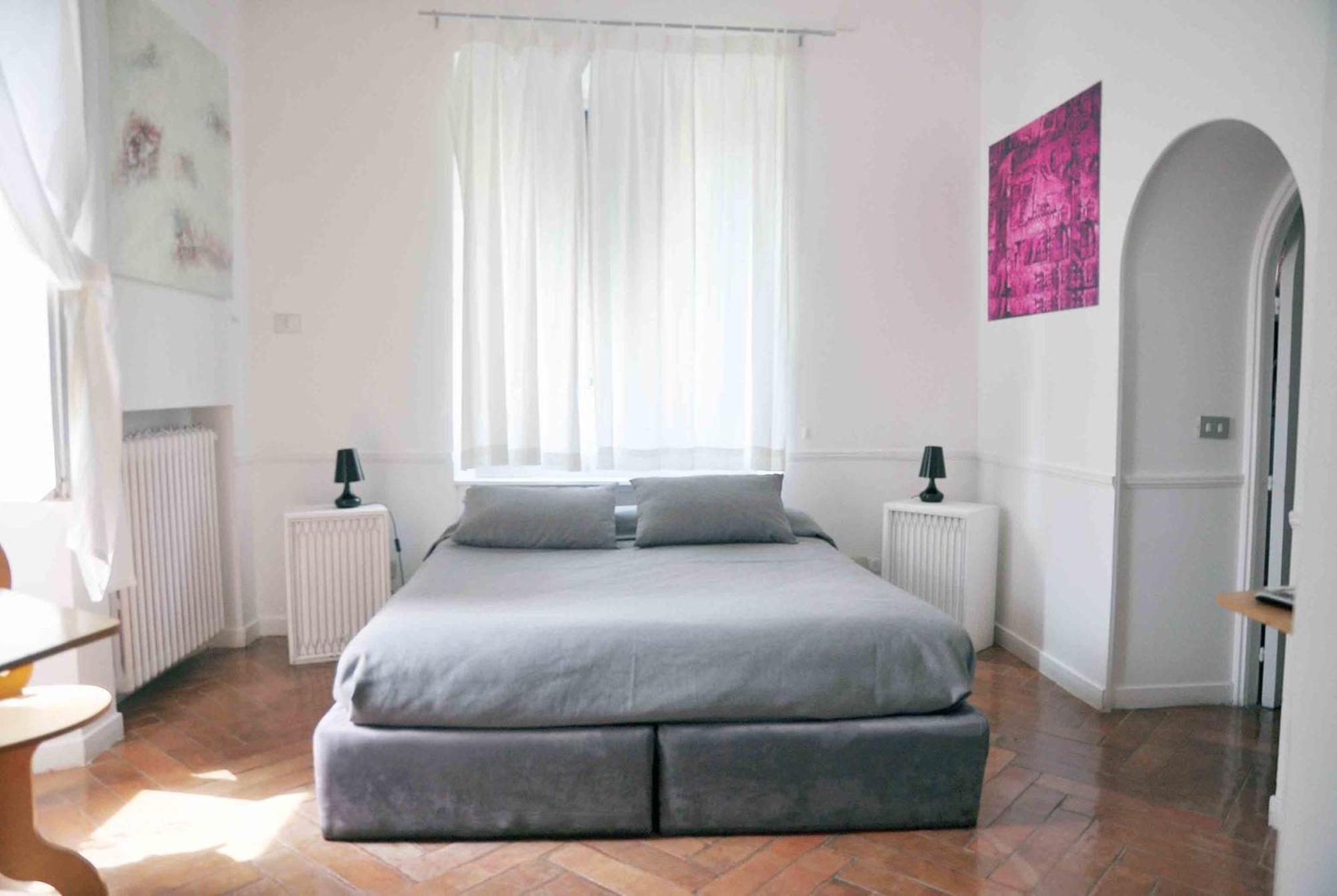 Residenza Le Rose Villa D'Arte Наполи Екстериор снимка
