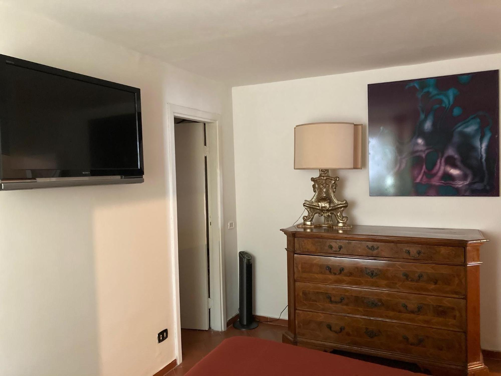 Residenza Le Rose Villa D'Arte Наполи Екстериор снимка