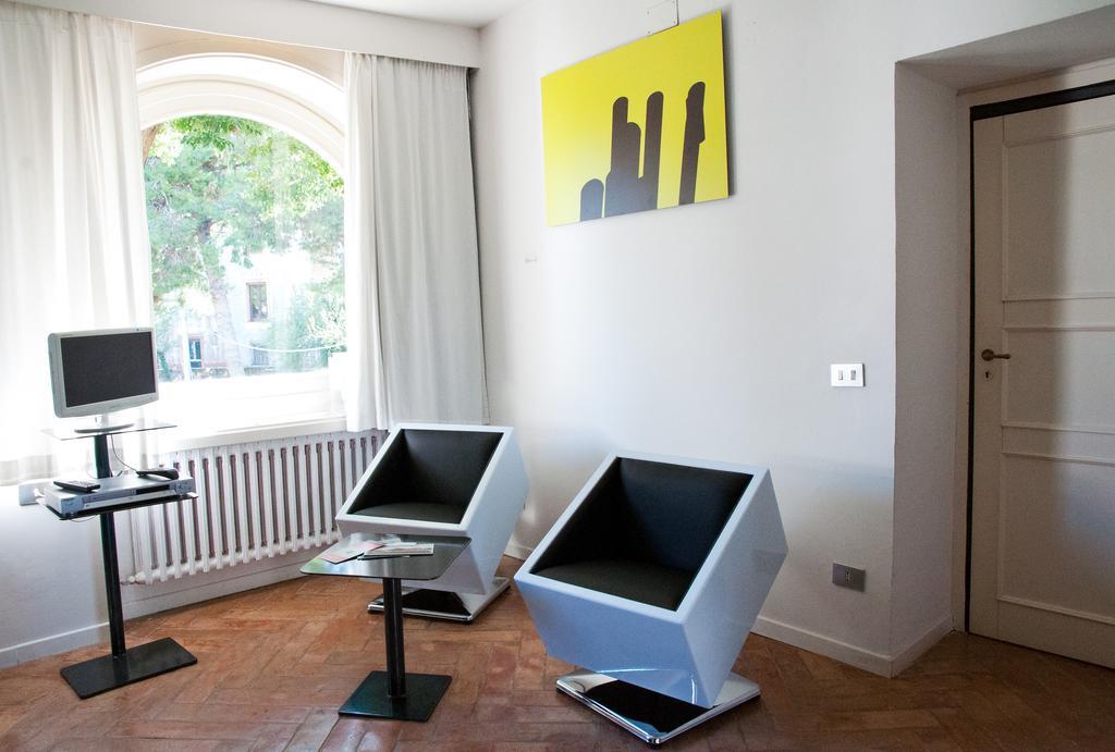 Residenza Le Rose Villa D'Arte Наполи Екстериор снимка