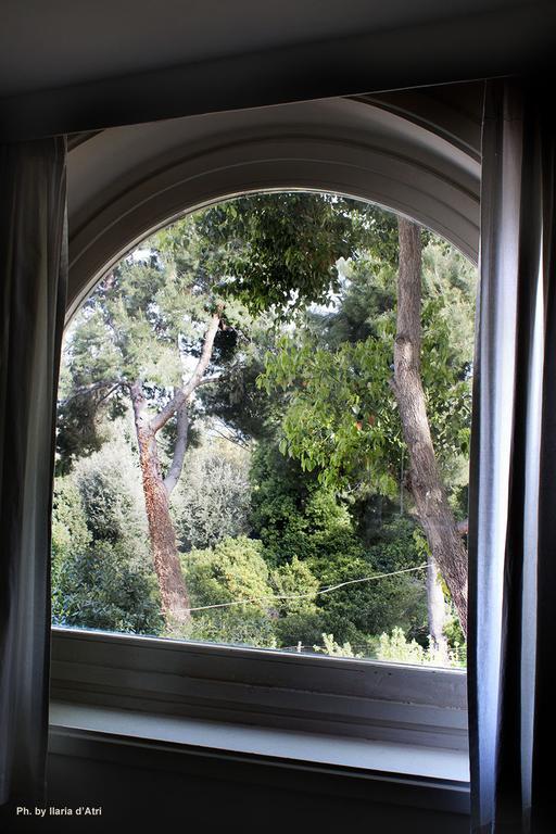 Residenza Le Rose Villa D'Arte Наполи Екстериор снимка